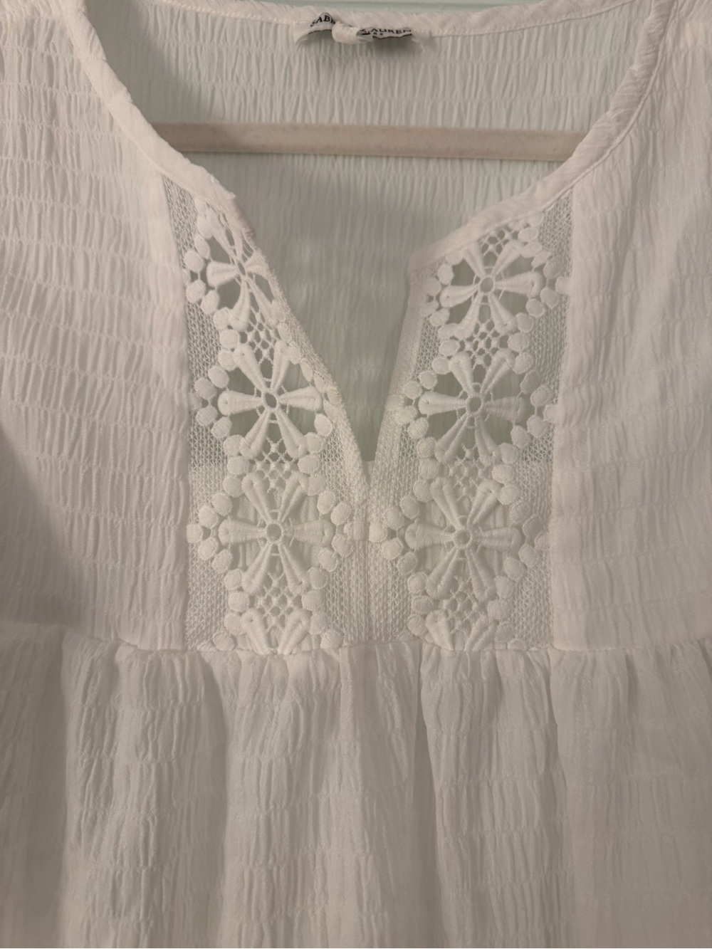 White Crochet‑Inset Flutter Sleeve Mini Dress - Picture 3 of 6